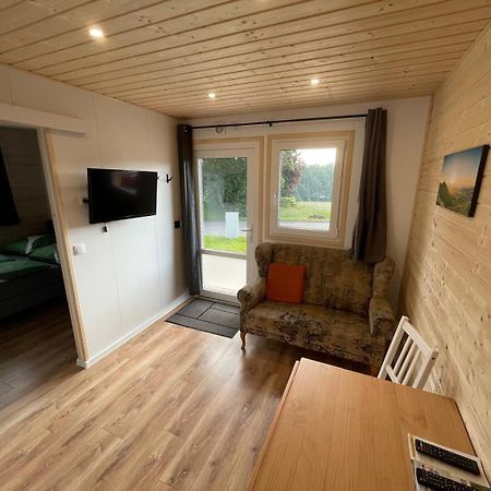 Tinyhaus #1 Huelben - Ortsrand - Kostenlose Parkplaetze Hulben Buitenkant foto