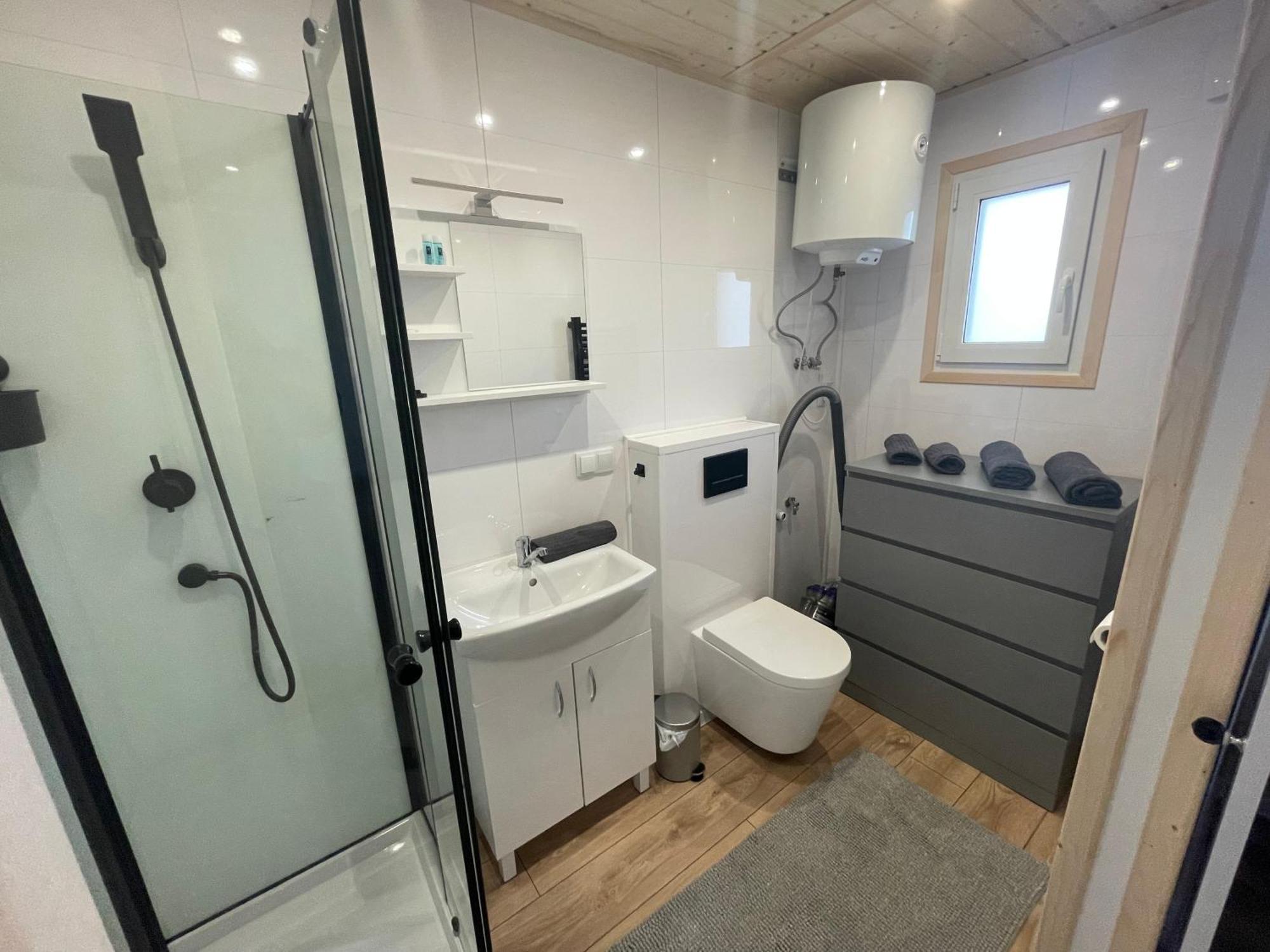 Tinyhaus #1 Huelben - Ortsrand - Kostenlose Parkplaetze Hulben Buitenkant foto